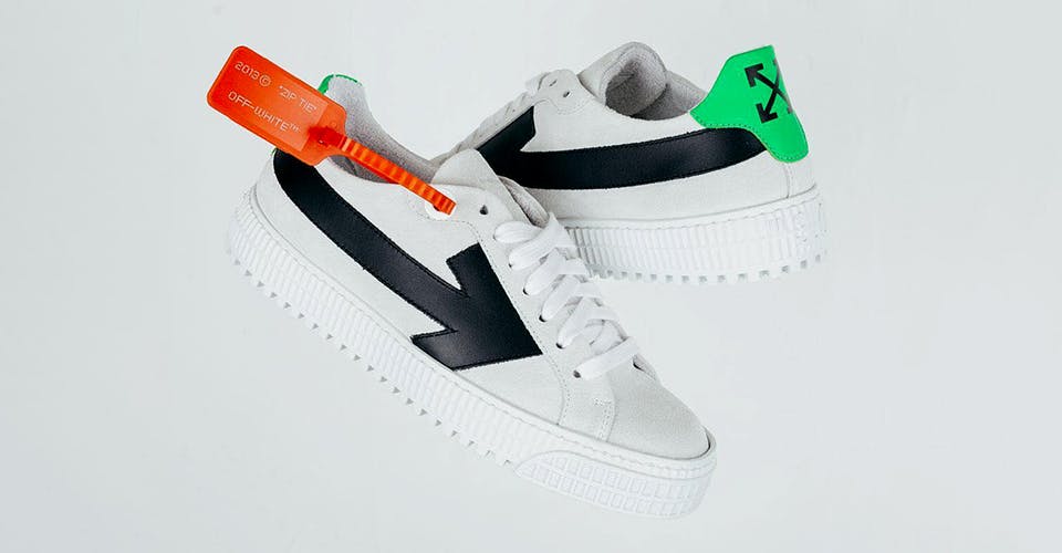 arrow off white